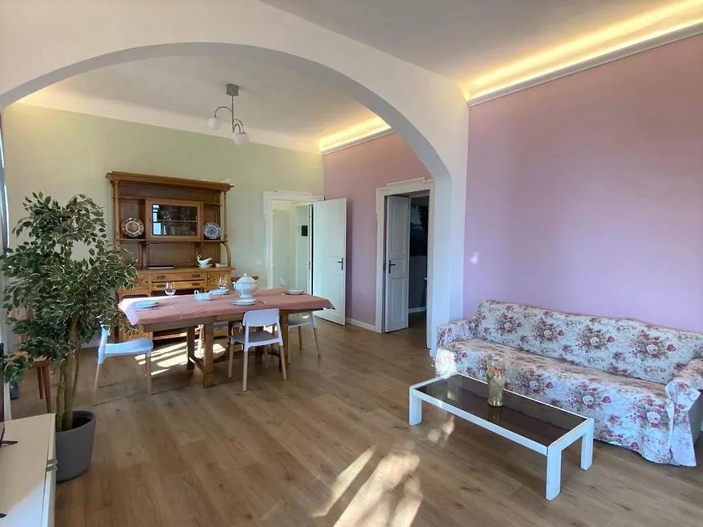 The Comfort - Big Apartment In Villa With Garden And Terrace Argegno